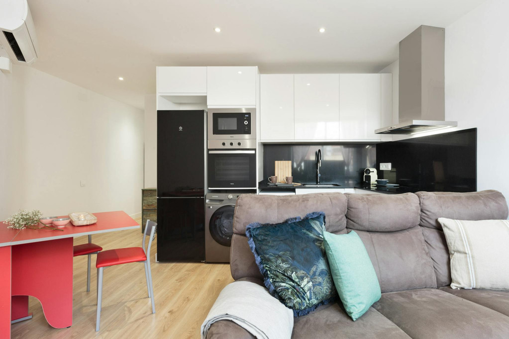 Carrer de Sants, Barcelona - Barcelone - chambre - ImmoJeune
