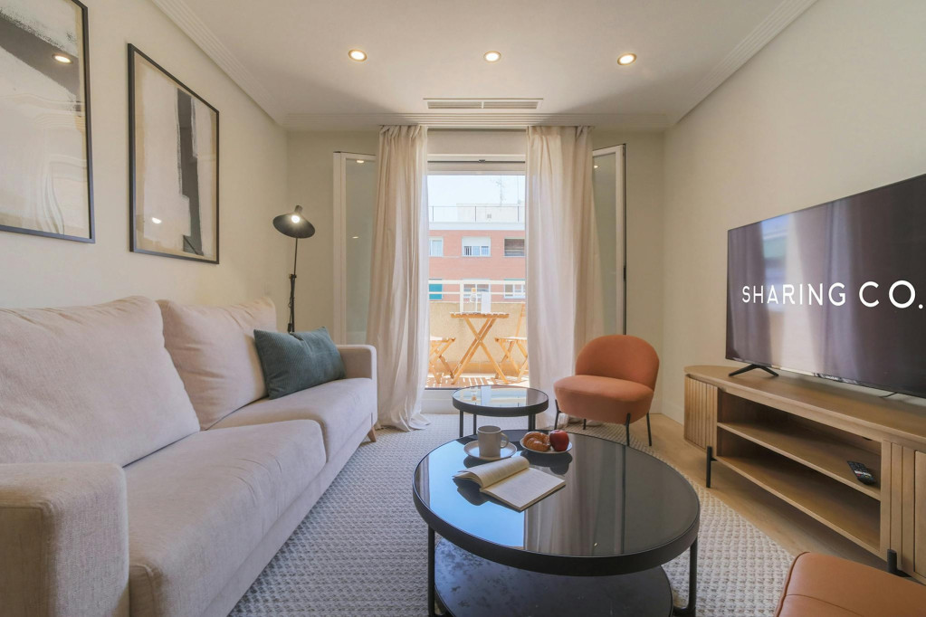 Calle del Doctor Fleming, Madrid - Madrid - chambre - ImmoJeune
