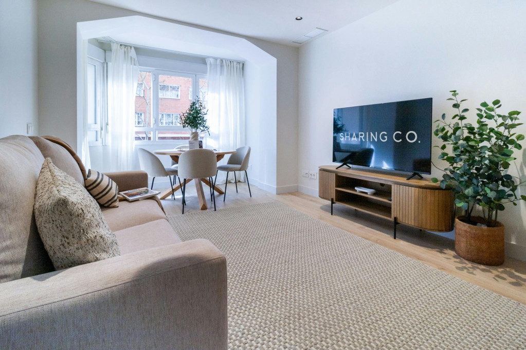 Calle del Doctor Fleming, Madrid - Madrid - chambre - ImmoJeune