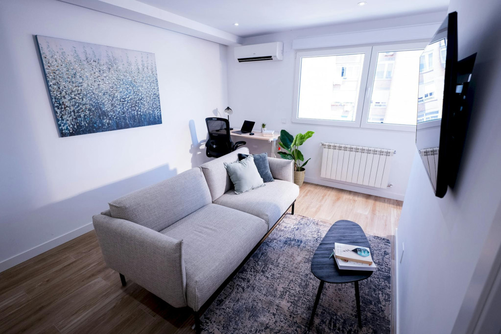 Calle de la Infanta Mercedes, Madrid - Madrid - chambre - ImmoJeune