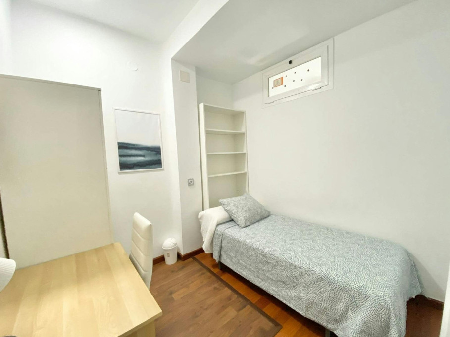 Calle de Gaztambide, Madrid - Madrid - chambre - ImmoJeune