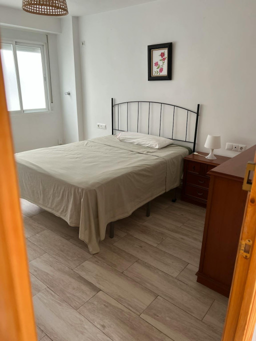 Calle Magistrado Salvador Barbera, Málaga - Malaga - chambre - ImmoJeune