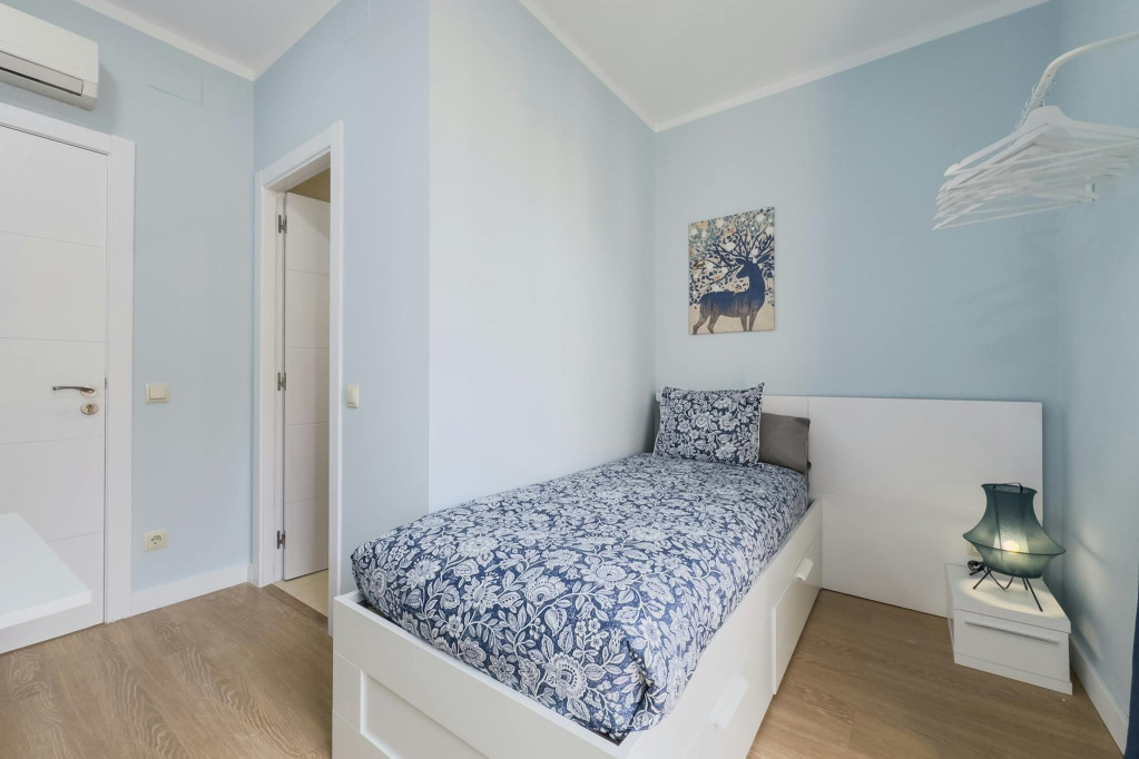 Carrer Nou de la Rambla, Barcelona - Barcelone - chambre - ImmoJeune