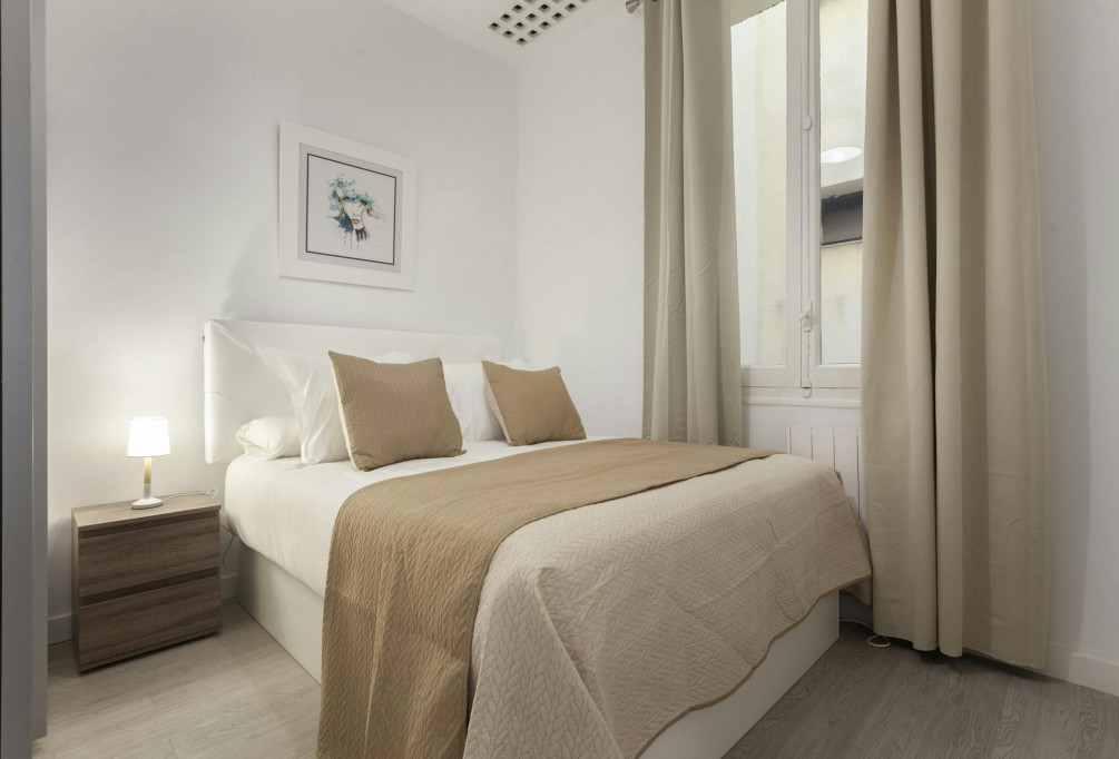 Calle de Santa Ana, Madrid - Madrid - chambre - ImmoJeune