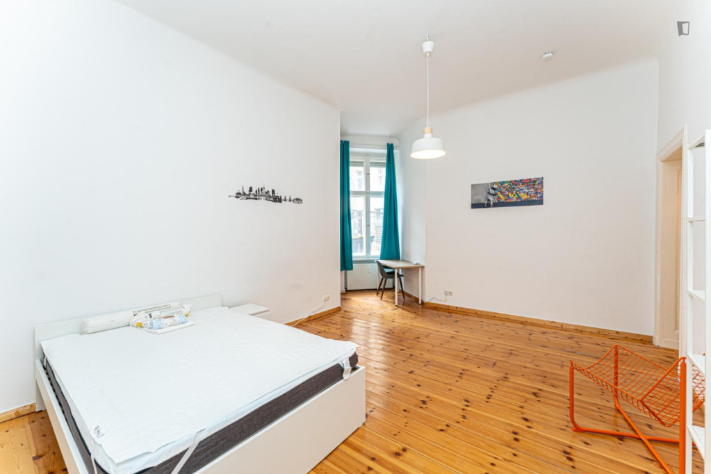 Big double bedroom in the Prenzlauer Berg district - Berlin - chambre - ImmoJeune