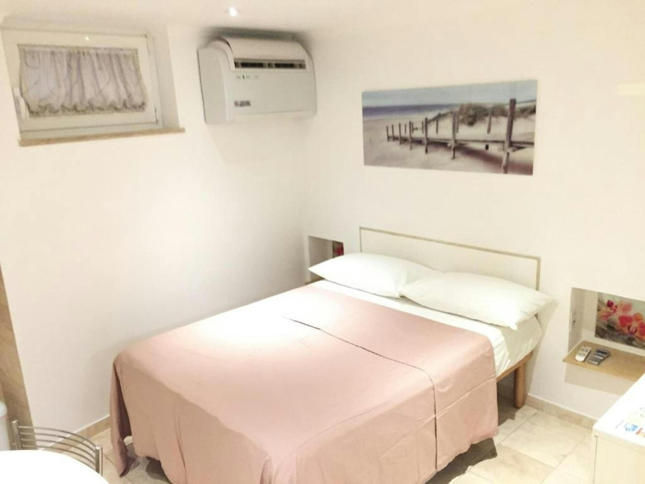 Vicolo dei Panieri, Rome - Rome - chambre - ImmoJeune