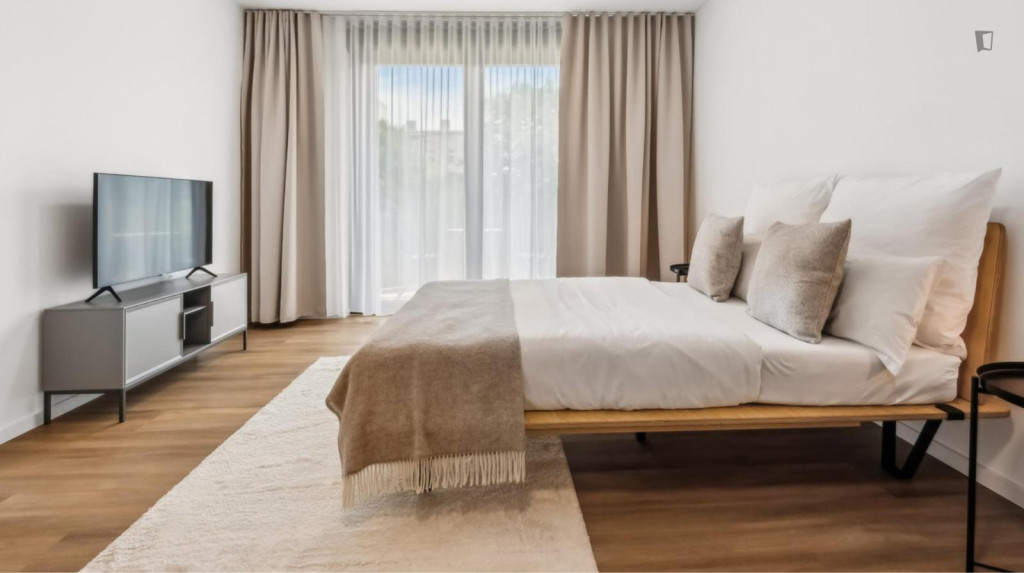 Airy studio in Moabit - Berlin - chambre - ImmoJeune