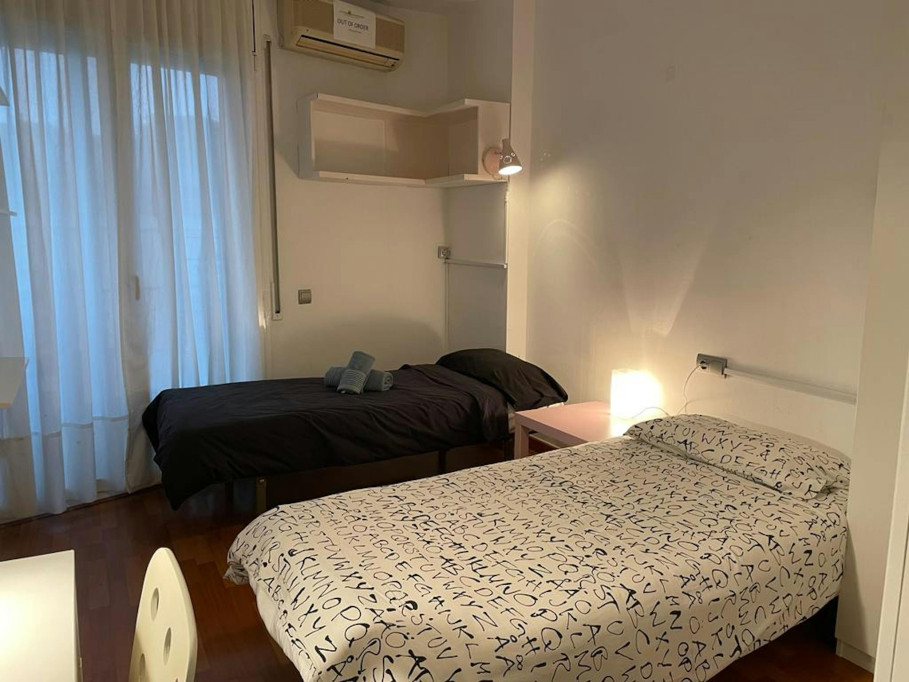 Carrer de Mallorca, Barcelona - Barcelone - chambre - ImmoJeune
