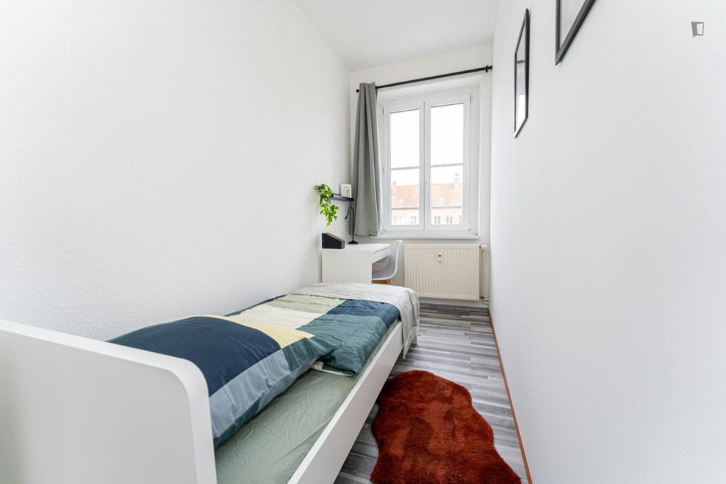 Bright single bedroom in Johannisthal - Berlin - chambre - ImmoJeune