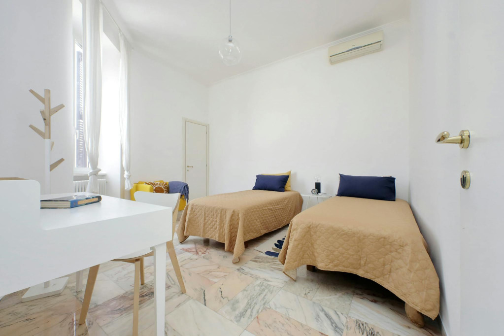 Via degli Ausoni, Rome - Rome - chambre - ImmoJeune