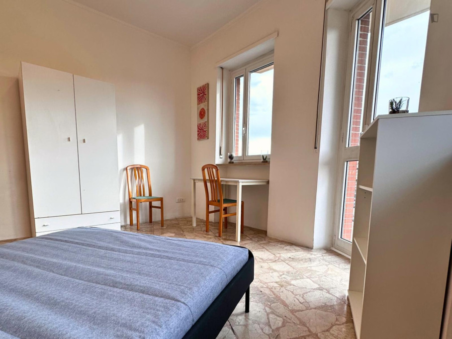Spacious Bedroom in Turin - Turin - chambre - ImmoJeune
