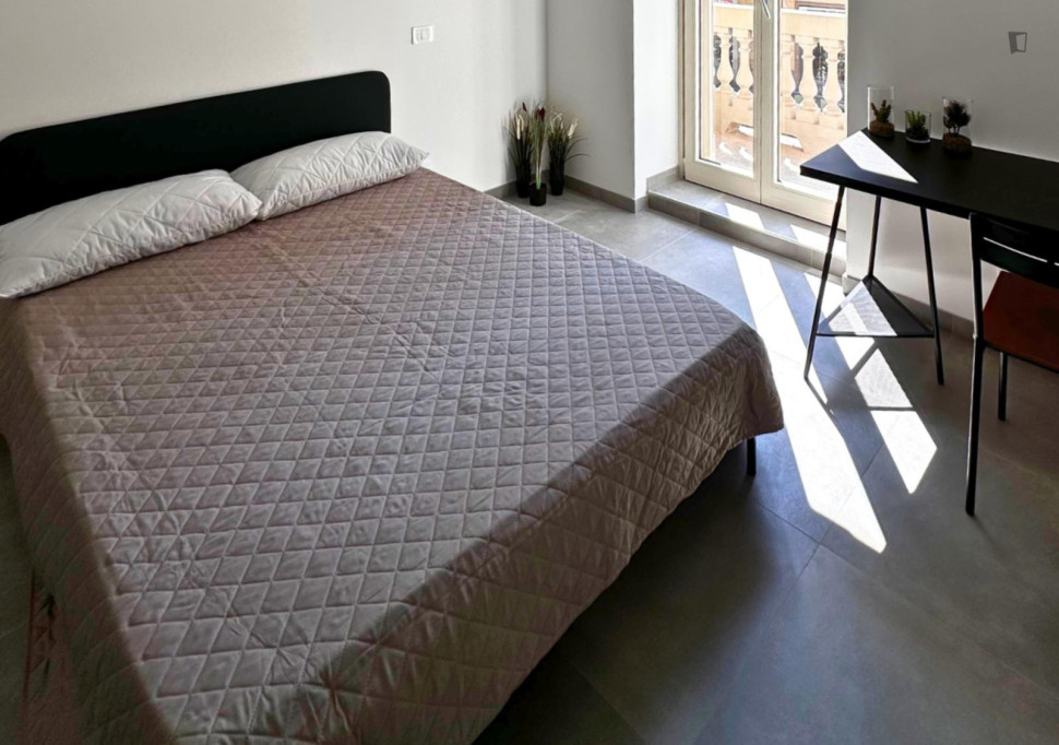 Bedroom in Shared Apartment - Turin - chambre - ImmoJeune