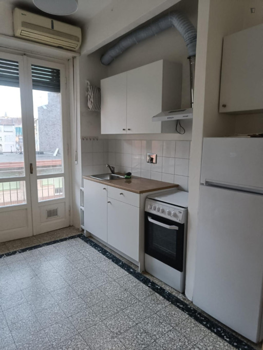 1-bedroom apartment, with outdoor area - Turin - chambre - ImmoJeune