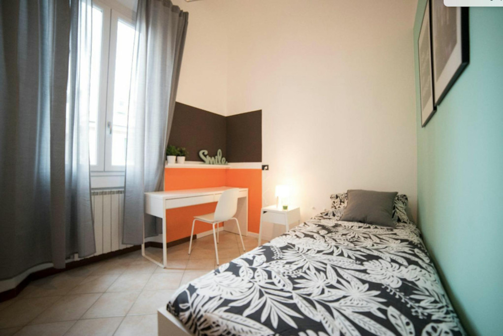 Via Giuseppe Mazzoni, Florence - Florence - chambre - ImmoJeune
