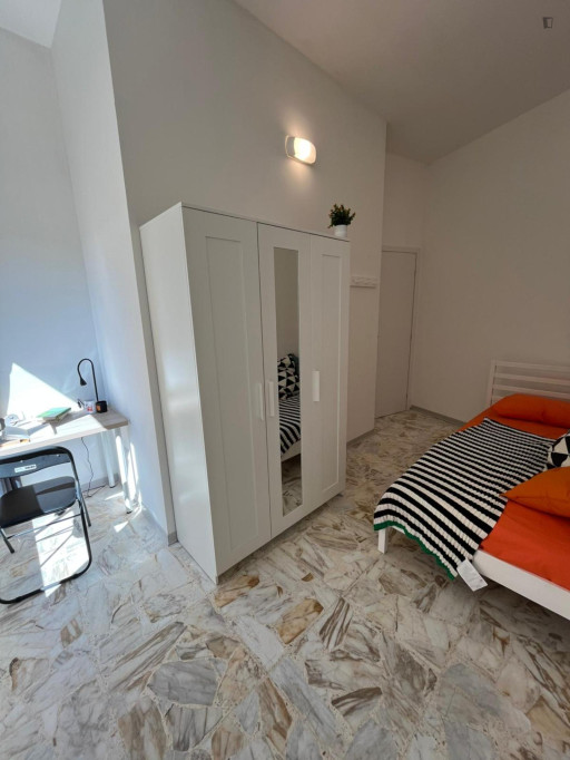 Neat single bedroom in Cagliari - Cagliari - chambre - ImmoJeune