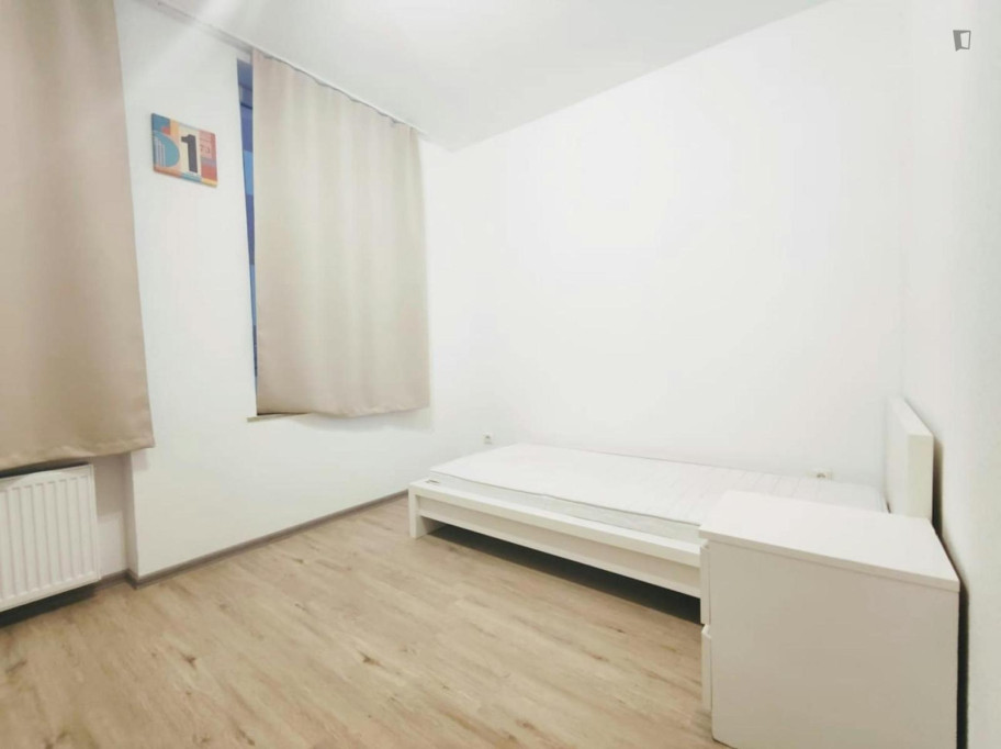 Welcoming single bedroom near the Münsterstraße metro - Dortmund - chambre - ImmoJeune