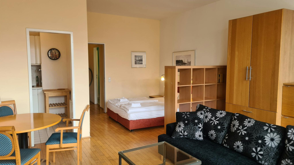 Platz vor dem Neuen Tor, Berlin - Berlin - chambre - ImmoJeune