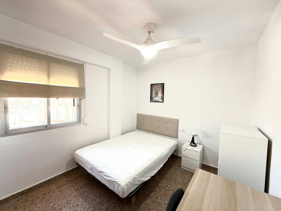 Avinguda del Doctor Waksman, Valencia - Valence - chambre - ImmoJeune