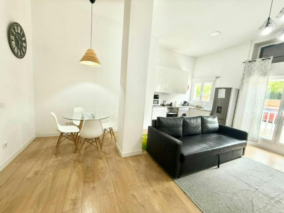 Calle del Sanguiño, Madrid - Madrid - chambre - ImmoJeune