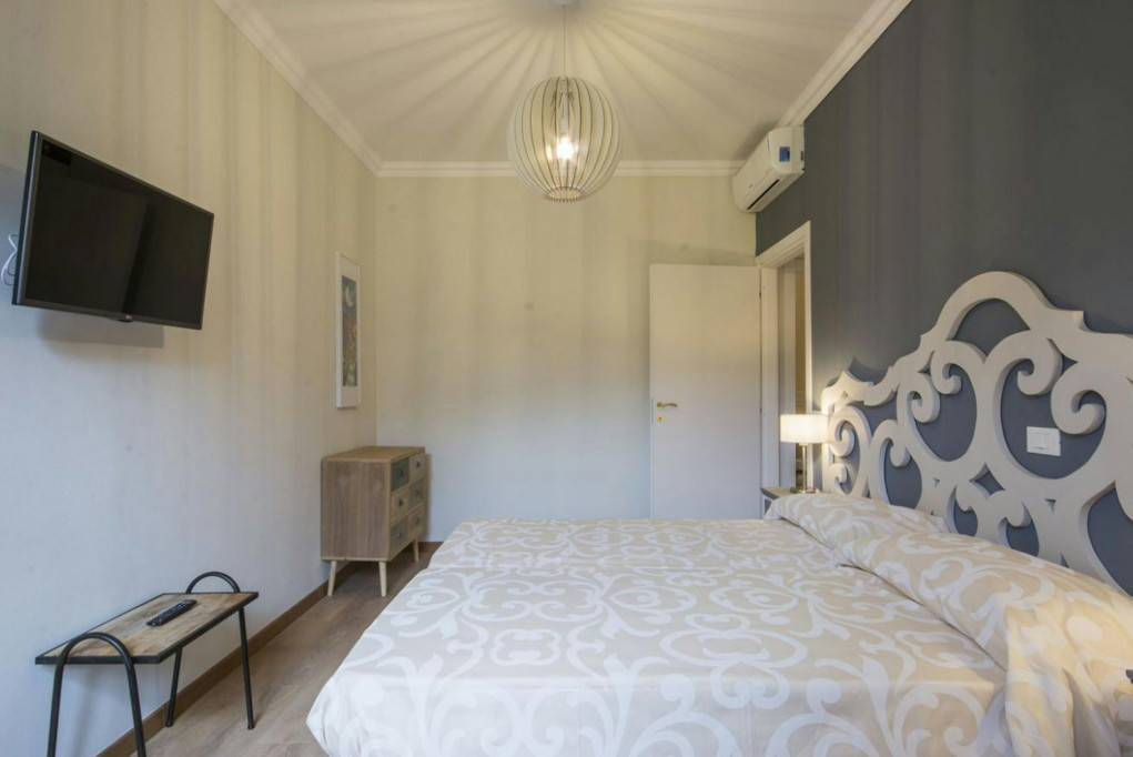 Piazza Cesare Beccaria, Florence - Florence - chambre - ImmoJeune