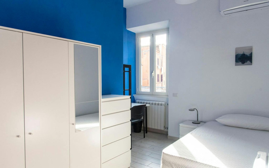 Via dei Sulpici, Rome - Rome - chambre - ImmoJeune