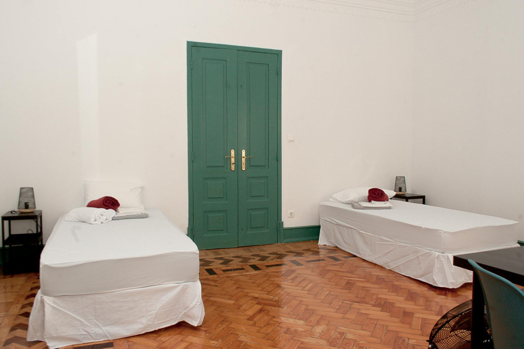 Alameda Dom Afonso Henriques, Lisbon - Lisbonne - chambre - ImmoJeune