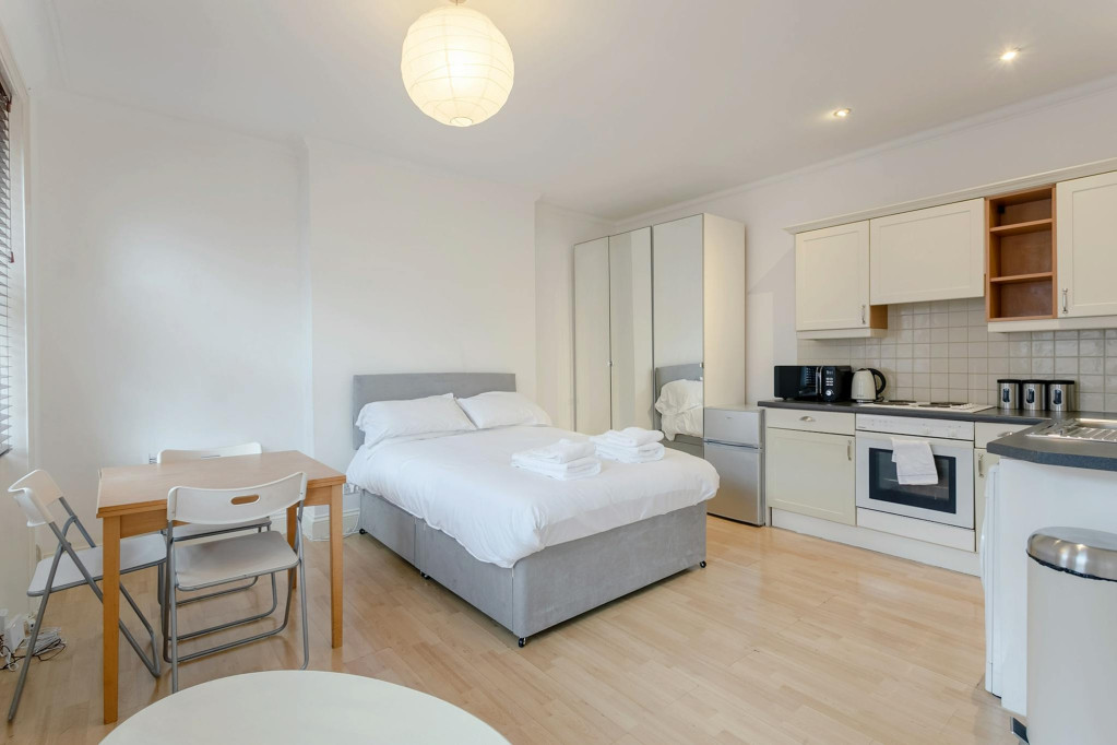 Charleville Road, London - London - chambre - ImmoJeune