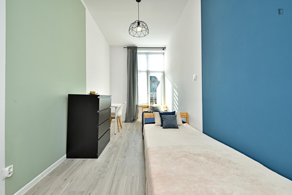 Very cosy single bedroom in Old Polesie - Lodz - chambre - ImmoJeune