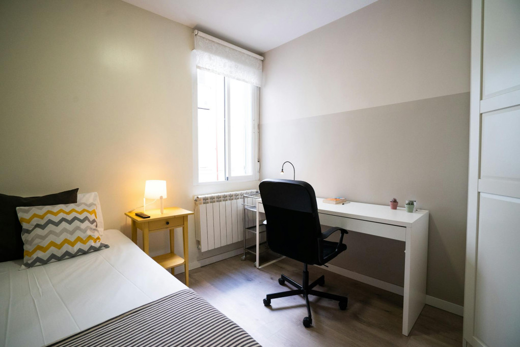 Calle de Andrés Borrego, Madrid - Madrid - chambre - ImmoJeune