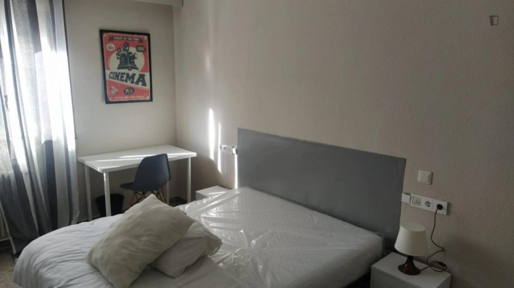 Cosy double bedroom in Sant Francesc - Valence - chambre - ImmoJeune