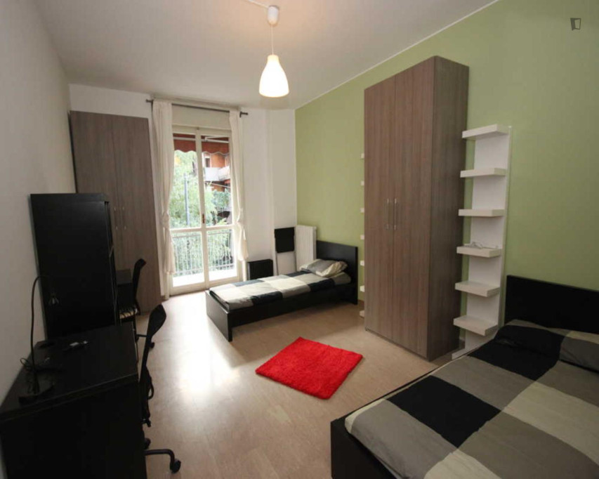 Big twin bedroom in the Solari - Tortona area - Milan - chambre - ImmoJeune