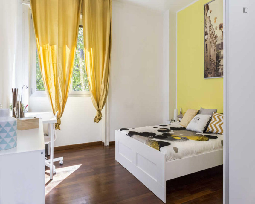 Excellent double bedroom in Washington - Milan - chambre - ImmoJeune