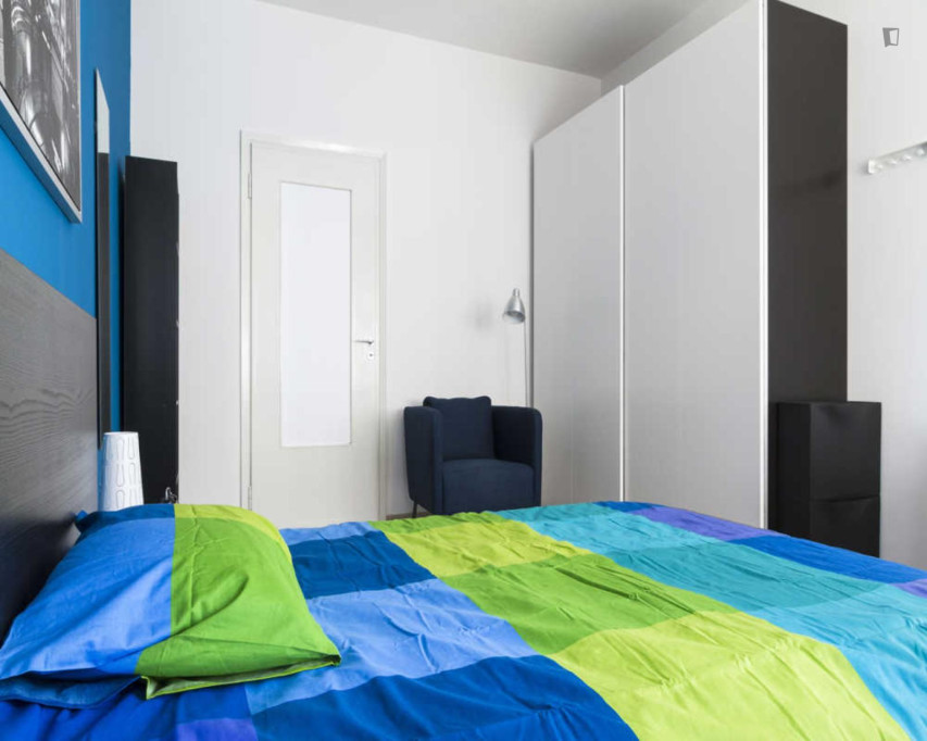 Neat double bedroom near Loreto metro station - Milan - chambre - ImmoJeune