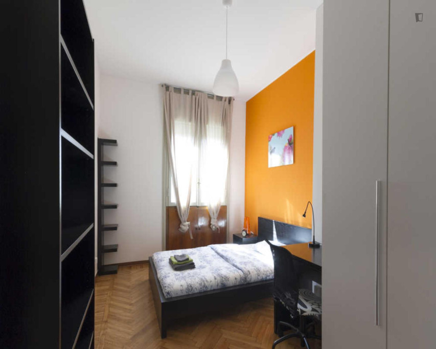 Neat double bedroom near Parco Industria Alfa Romeo - Portello - Milan - chambre - ImmoJeune