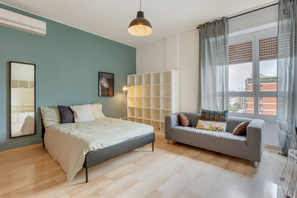 Big single bedroom in residential Morivione - Milan - chambre - ImmoJeune