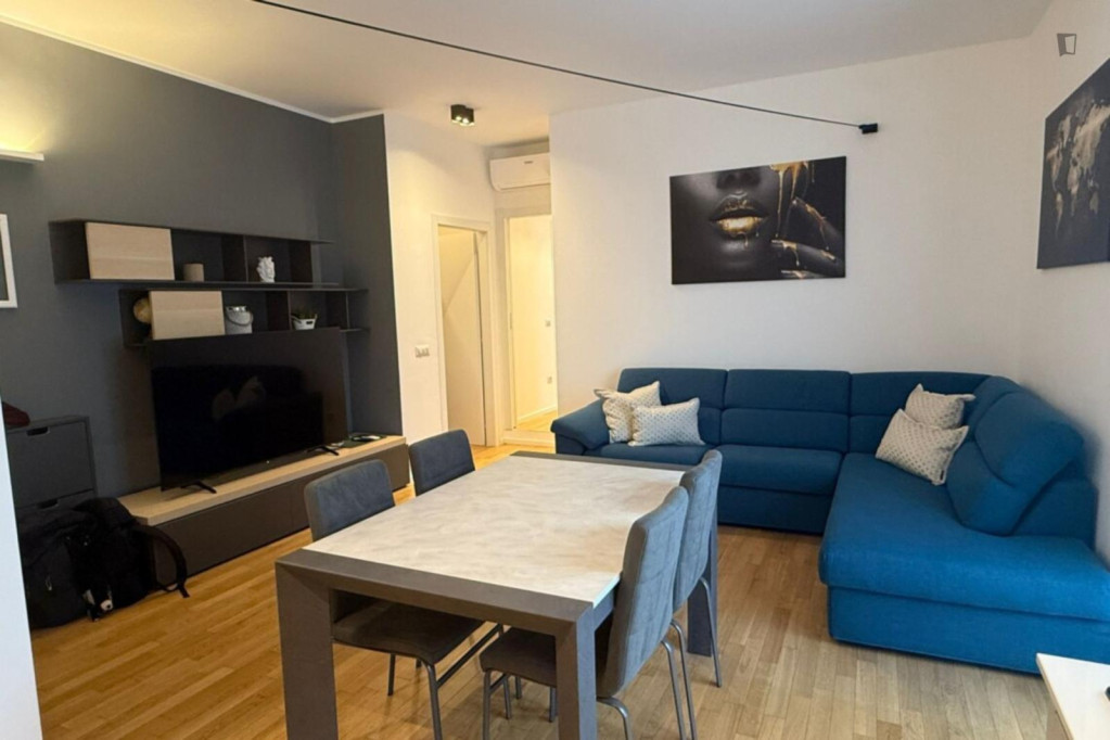 Charming 3-bedroom apartment near Università Bocconi - Milan - chambre - ImmoJeune
