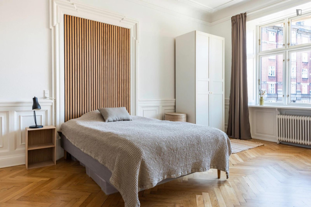 Bright single bedroom in shared flat in bustling Indre By - Copenhagen - chambre - ImmoJeune
