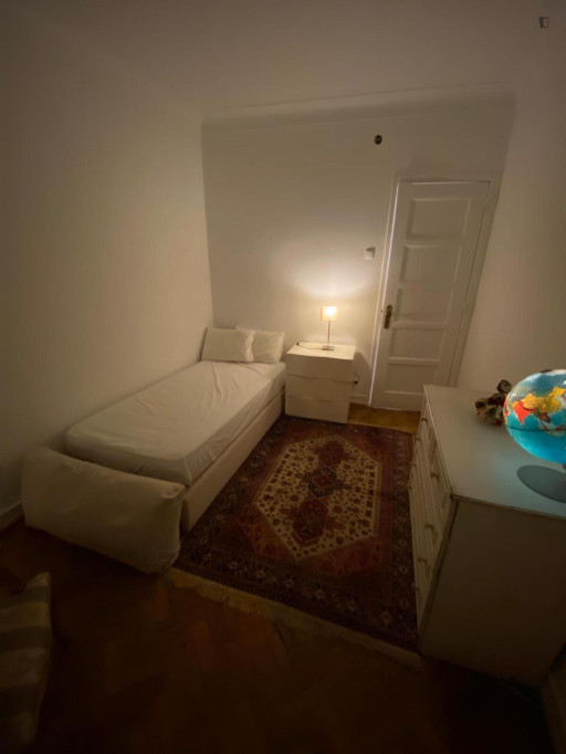 Dreamy Single Bedroom close to ISA University - Lisbonne - chambre - ImmoJeune
