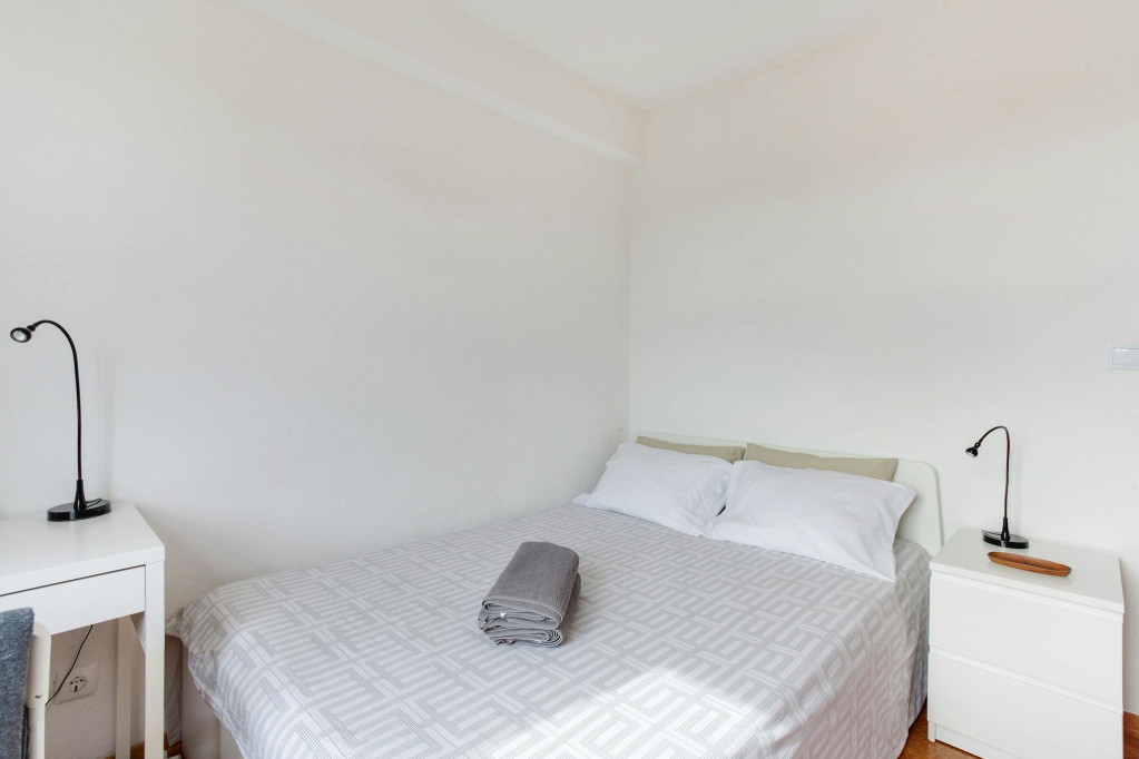 Avenida Doutor Arlindo Vicente, Lisbon - Lisbonne - chambre - ImmoJeune
