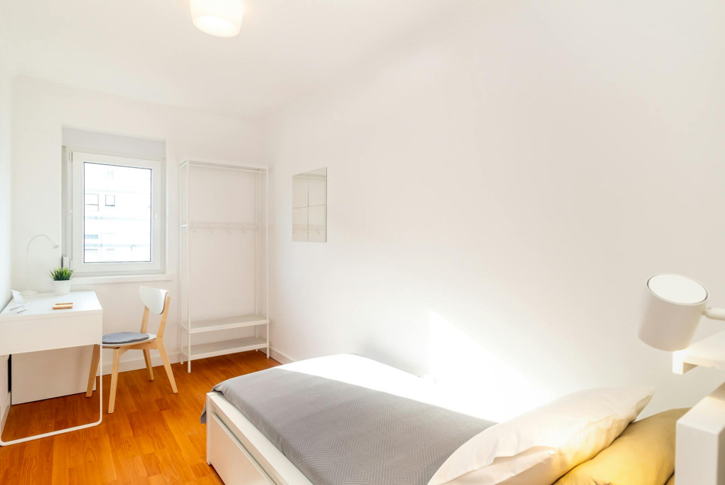 Rua Sousa Bastos, Lisbon - Lisbonne - chambre - ImmoJeune