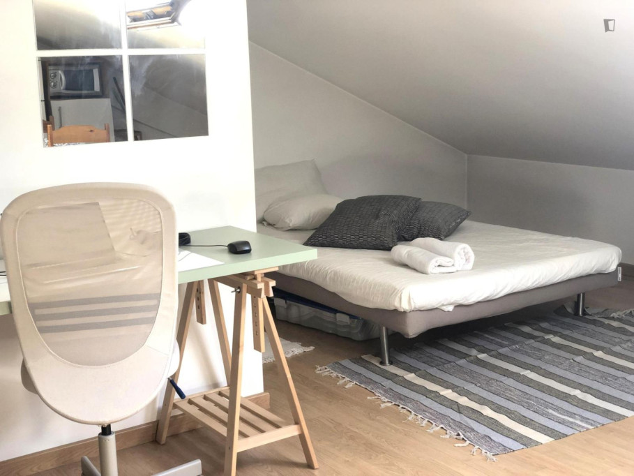 Lovely studio next to Alto dos Moinhos  - Lisbonne - chambre - ImmoJeune