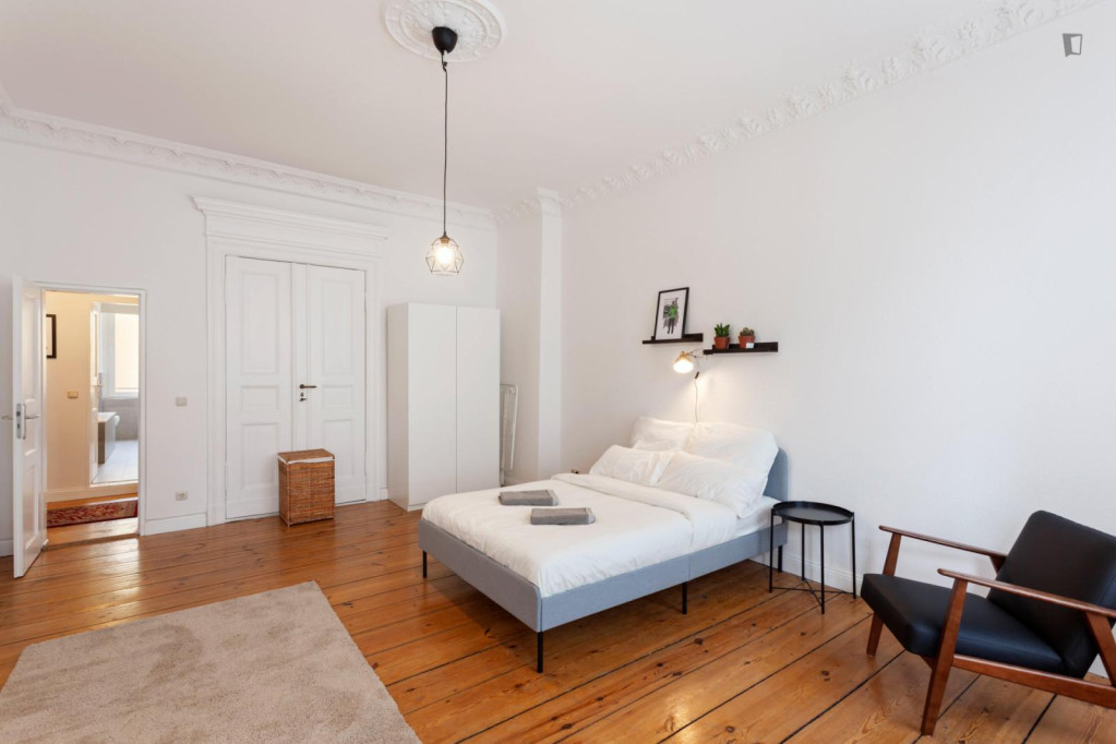 Double bedroom in 3 bedrooms apartment in Kreuzberg - Berlin - chambre - ImmoJeune