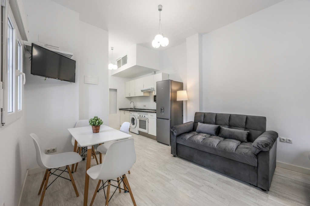 Plaza Chozas de Canales, Madrid - Madrid - chambre - ImmoJeune