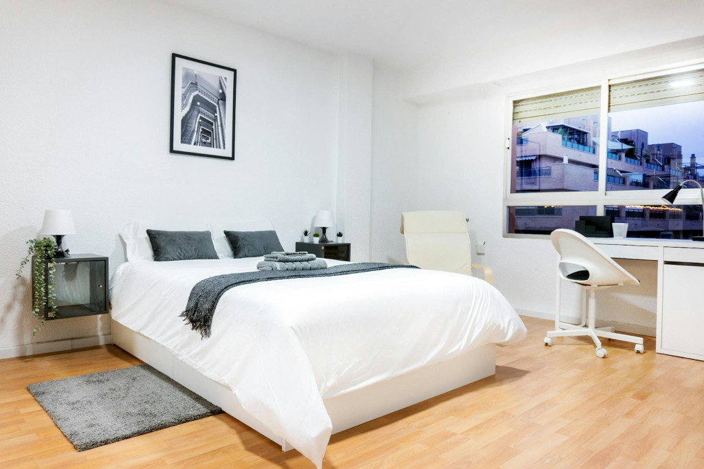 Carrer Sants Just i Pastor, Valencia - Valence - chambre - ImmoJeune