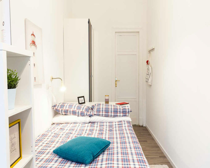 Via Paolo Bassi, Milan - Milan - chambre - ImmoJeune