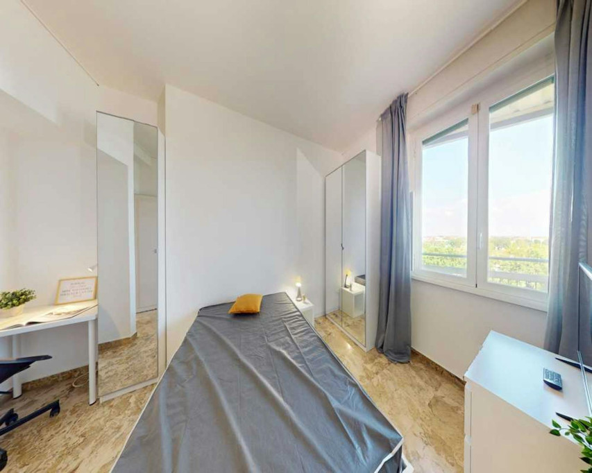 Viale Molise, Milan - Milan - chambre - ImmoJeune