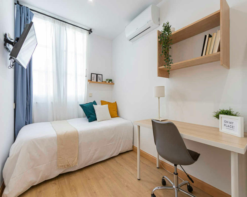 Calle de San Lorenzo, Madrid - Madrid - chambre - ImmoJeune