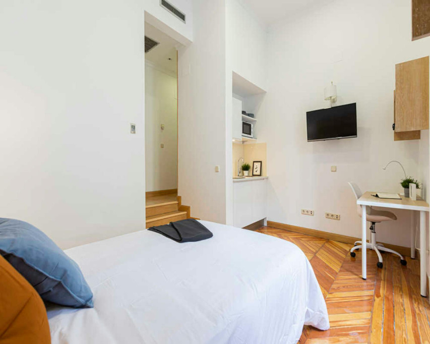 Calle de San Lorenzo, Madrid - Madrid - chambre - ImmoJeune