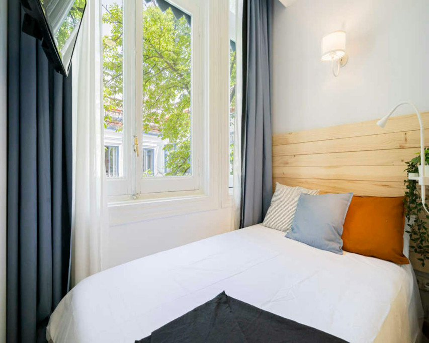 Calle de San Lorenzo, Madrid - Madrid - chambre - ImmoJeune