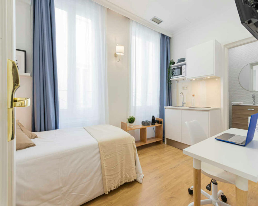 Calle de San Lorenzo, Madrid - Madrid - chambre - ImmoJeune